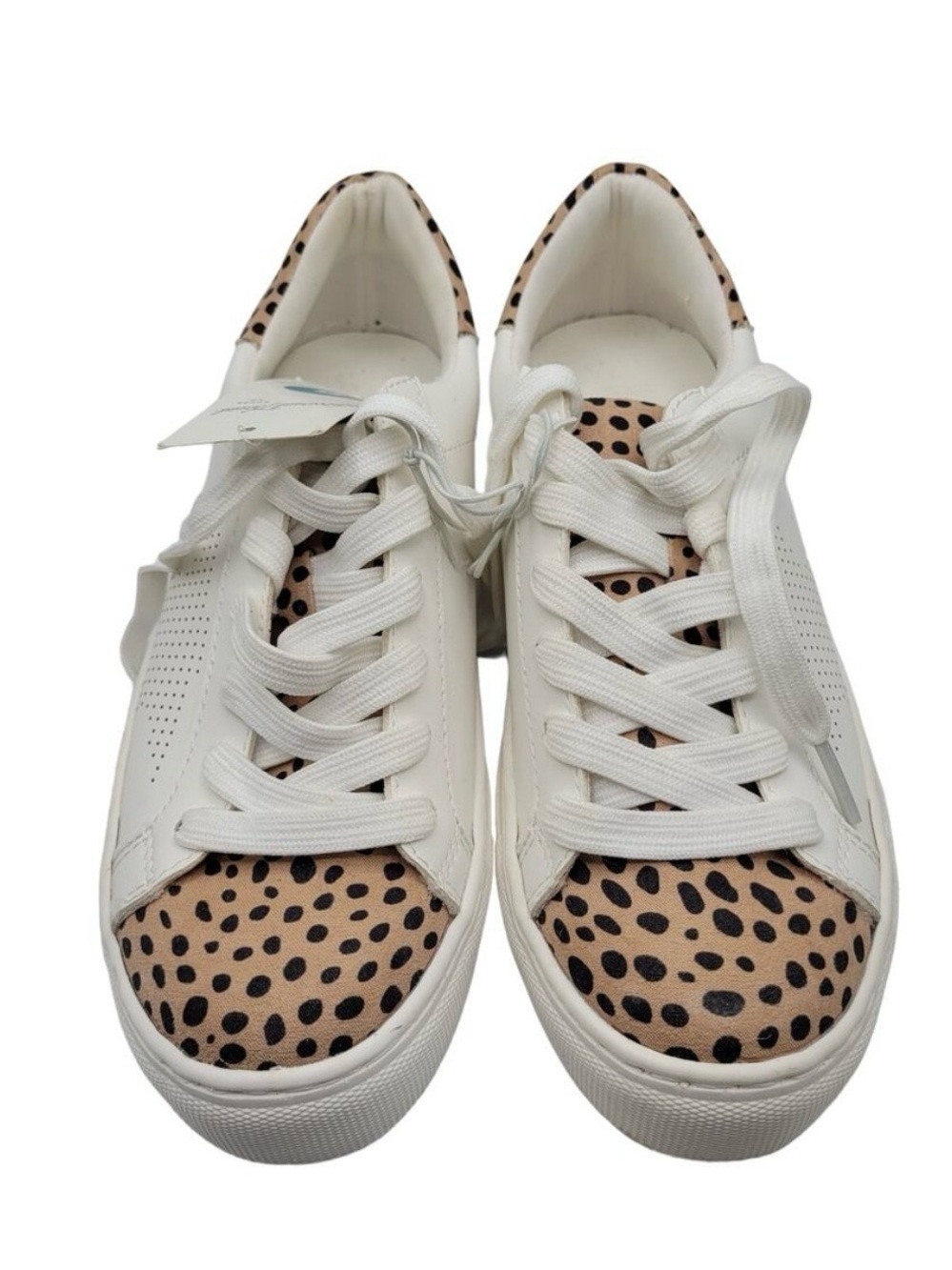 Universal Thread White Sneakers with Beige and Black Leopard Toe NWT